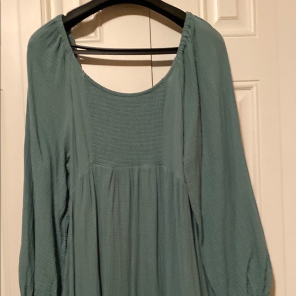 Elegant Teal Women's Dress - Picture 5 of 7